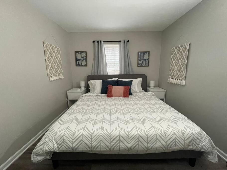 * Prime Place * Pet Friendly * King Bed * Durham Exterior photo